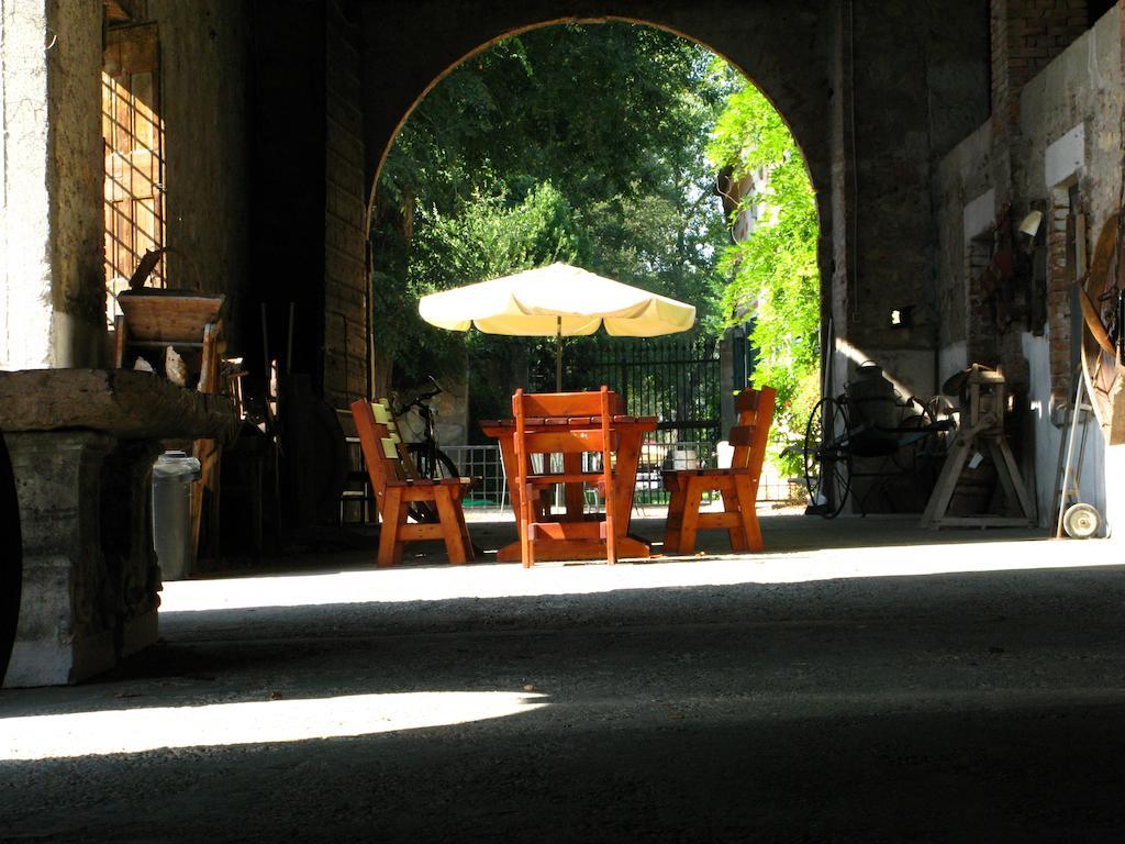 Agriturismo Corte Pellegrini San Martino Buon Albergo Exterior foto